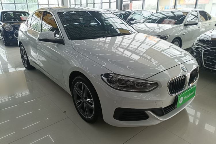Used BMW 1 Series 2020 120i Fashion Model Front Right 45 Deg