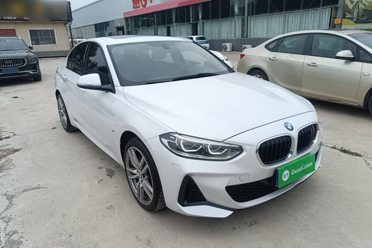 Used BMW 1 Series 2020 125i Leading Model M Sport Package Front Right 45 Deg