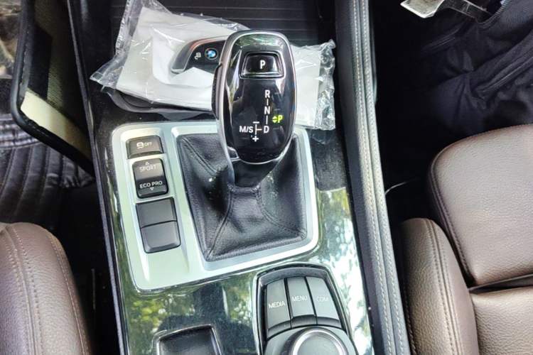 Used BMW 1 Series 2020 125i Leading Model M Sport Package Gear Lever