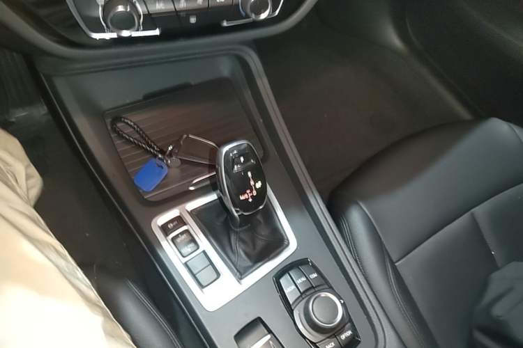 Used BMW 1 Series 2020 120i Fashion Model Gear Lever