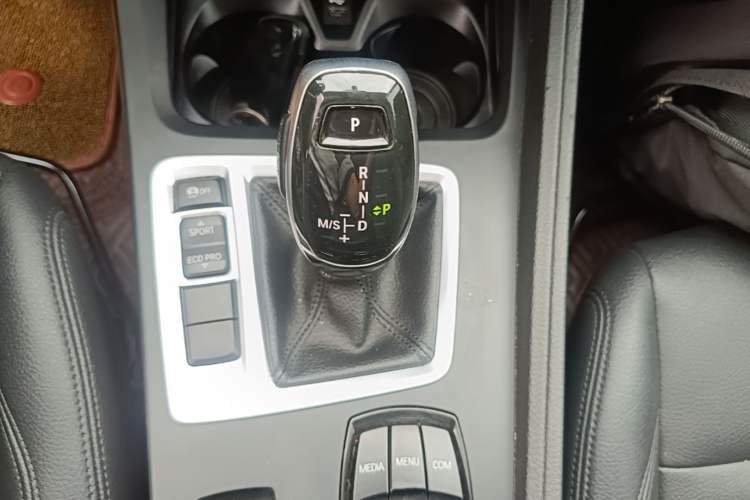 Used BMW 1 Series 2020 120i Fashion Model Gear Lever