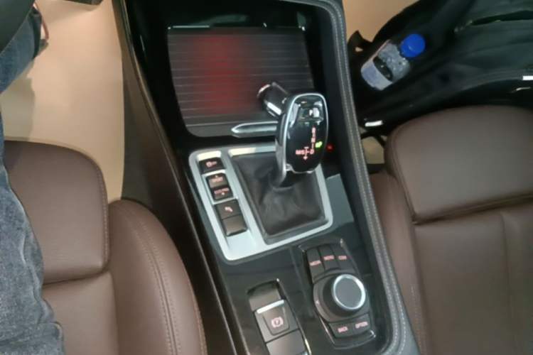 Used BMW 1 Series 2020 125i Leading Model M Sport Package Gear Lever