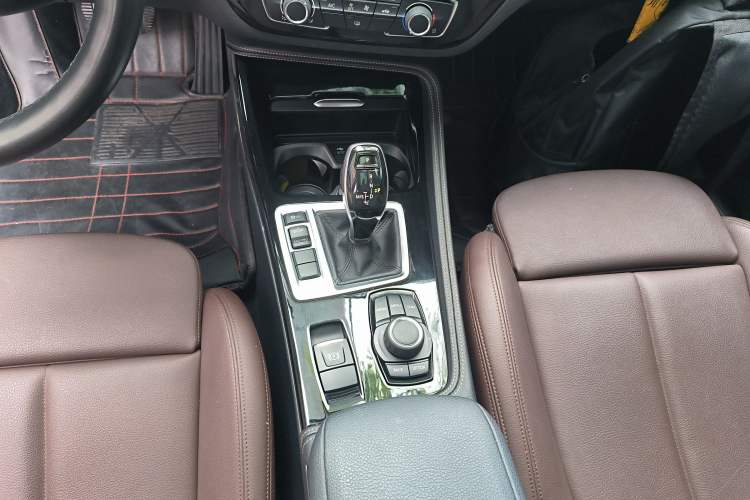 Used BMW 1 Series 2020 125i Leading Model M Sport Package Gear Lever
