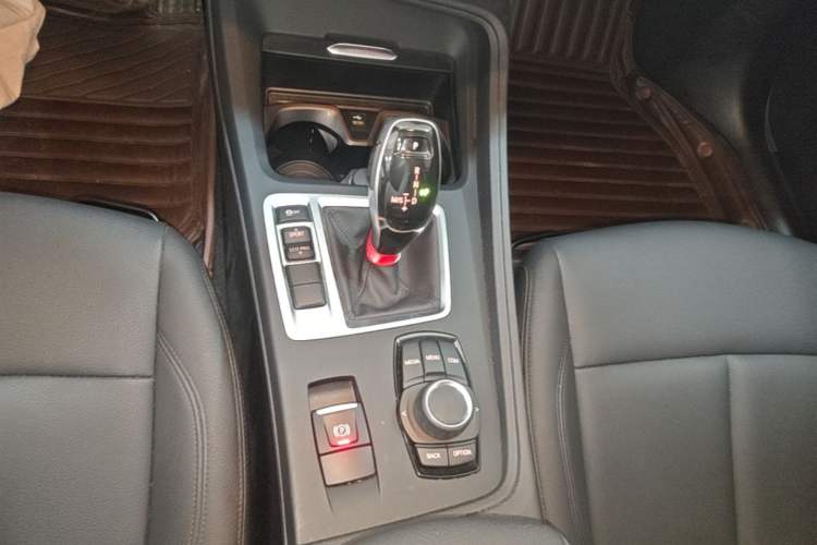 Used BMW 1 Series 2020 120i Fashion Model Gear Lever
