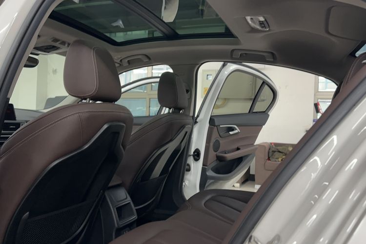 Used BMW 1 Series 2020 120i M Sport Package Headliner
