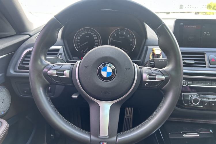 Used BMW 1 Series 2020 120i M Sport Package Interior 1