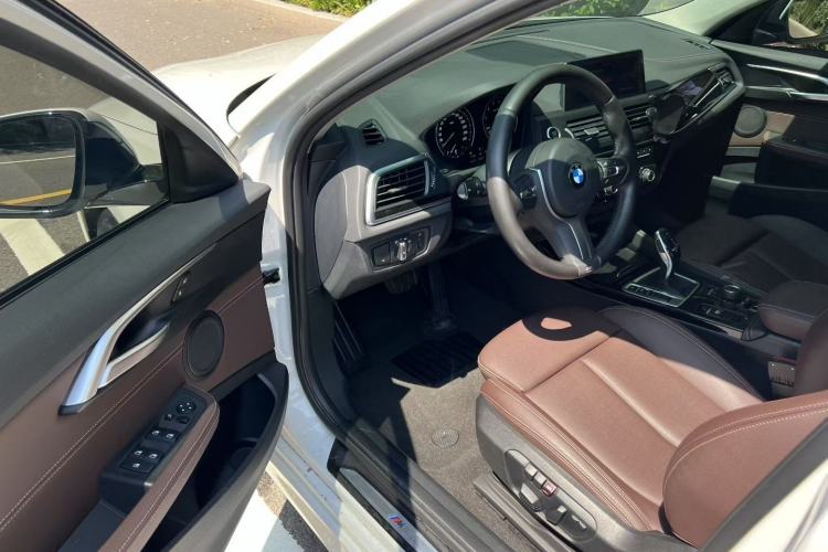 Used BMW 1 Series 2020 120i M Sport Package Interior 1