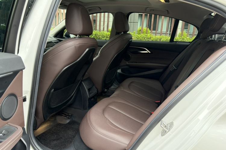 Used BMW 1 Series 2020 120i M Sport Package Interior 1