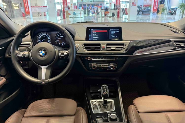 Used BMW 1 Series 2020 120i M Sport Package Interior 1