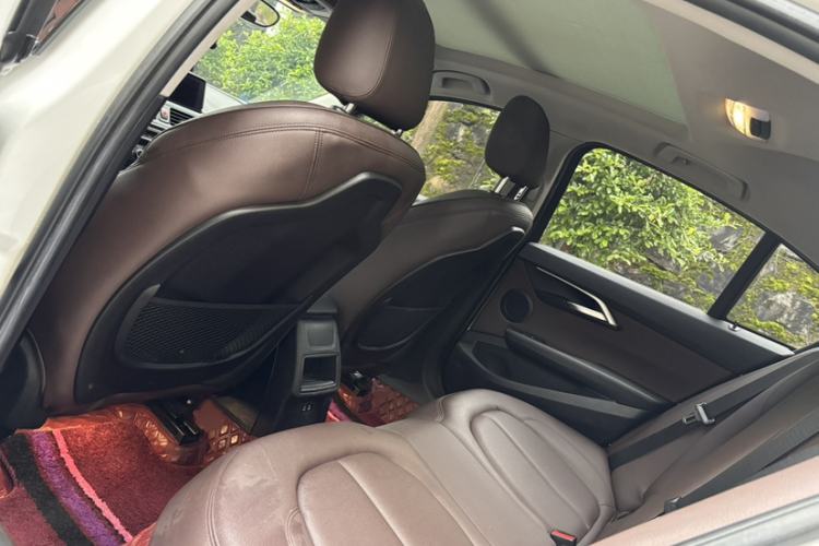 Used BMW 1 Series 2020 125i Leading Model M Sport Package Interior 2