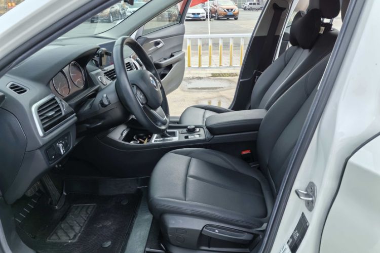 Used BMW 1 Series 2020 120i Fashion Model Interior 2