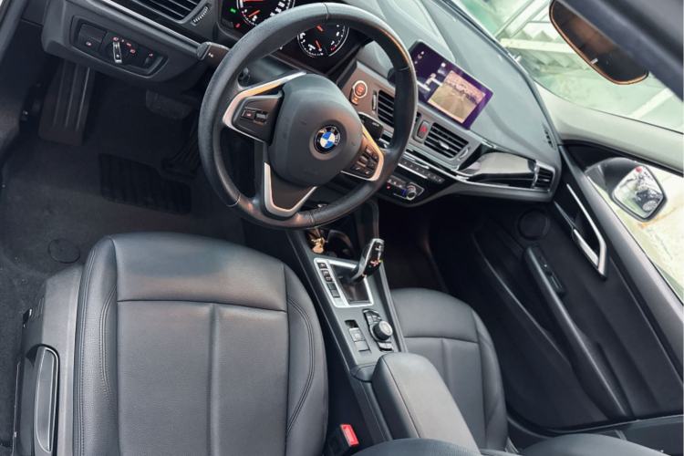 Used BMW 1 Series 2020 120i Fashion Model Interior 3