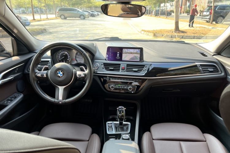 Used BMW 1 Series 2020 125i Leading Model M Sport Package Interior 3