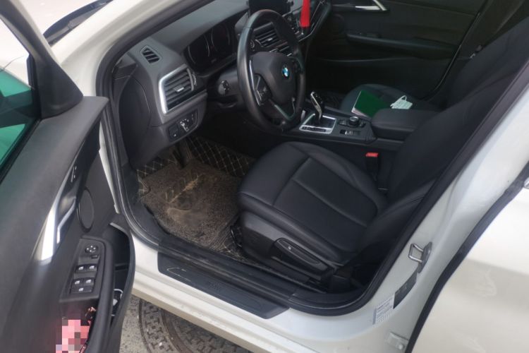 Used BMW 1 Series 2020 120i Fashion Model Interior 3