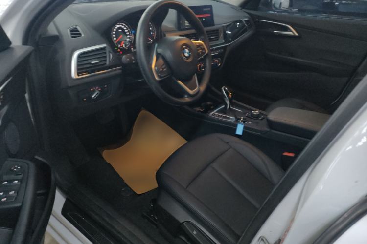 Used BMW 1 Series 2020 120i Fashion Model Interior 3