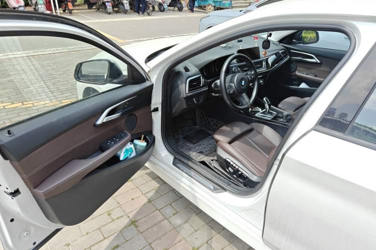 Used BMW 1 Series 2020 120i M Sport Package Interior 3
