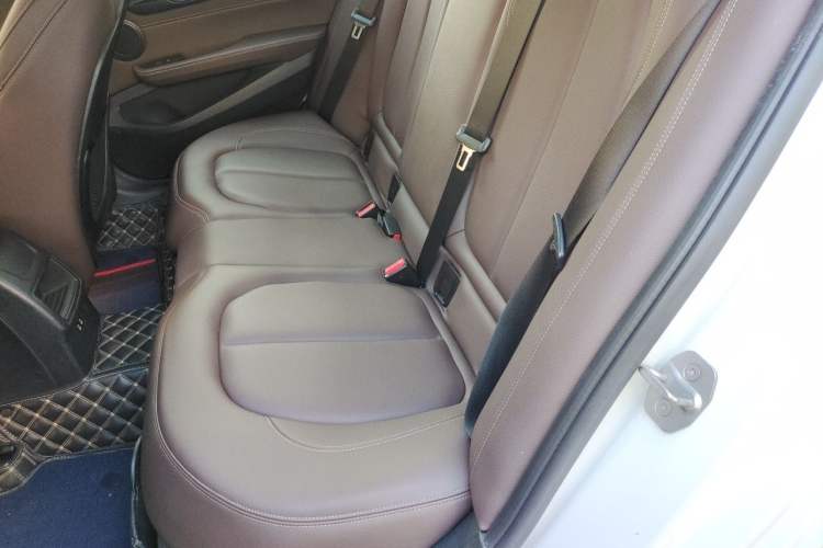 Used BMW 1 Series 2020 120i M Sport Package Interior 4