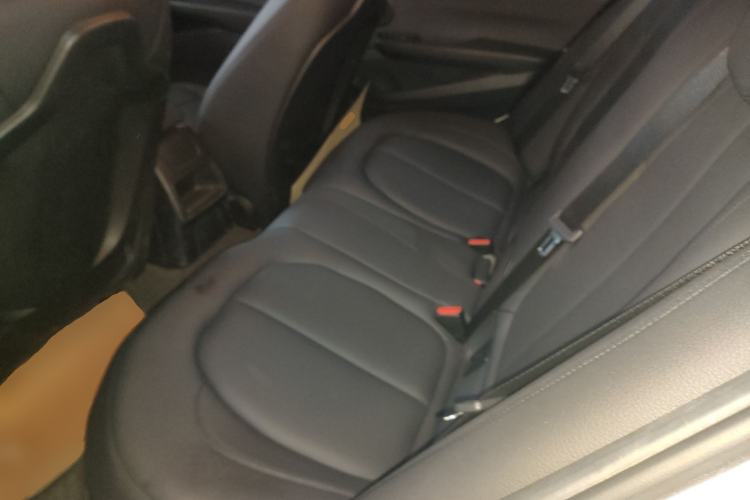 Used BMW 1 Series 2020 120i Fashion Model Interior 4
