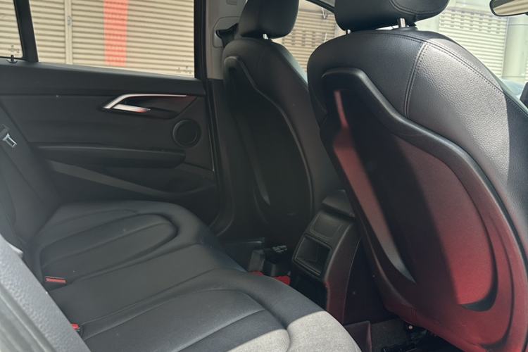 Used BMW 1 Series 2020 120i Fashion Model Interior 5