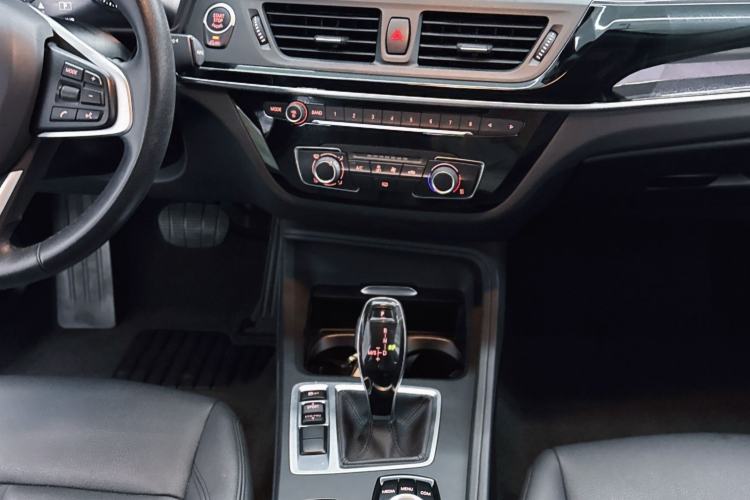 Used BMW 1 Series 2020 120i Fashion Model Interior 5