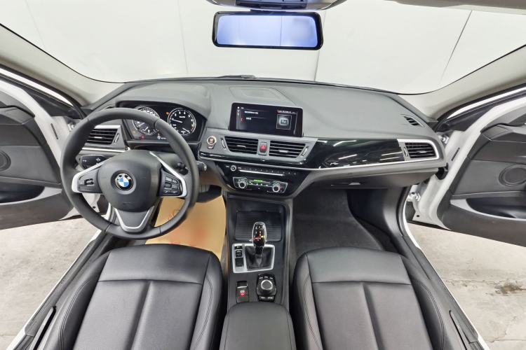Used BMW 1 Series 2020 120i Fashion Model Interior 6