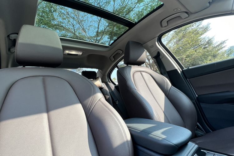 Used BMW 1 Series 2020 125i Leading Model M Sport Package Interior 6