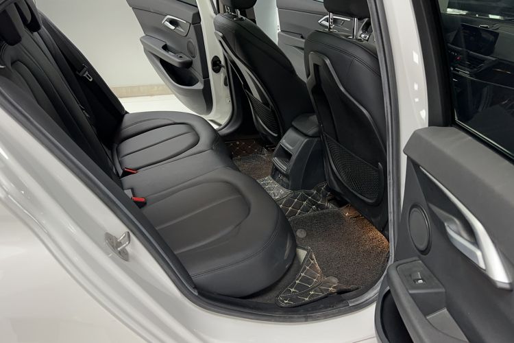 Used BMW 1 Series 2020 125i Leading Model M Sport Package Interior 6