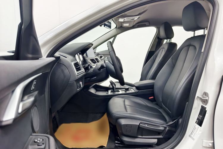 Used BMW 1 Series 2020 120i Fashion Model Interior 7