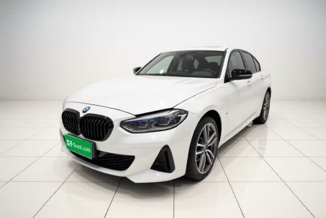 BMW 1 Series 2020 125i Leading Model M Sport Package usado