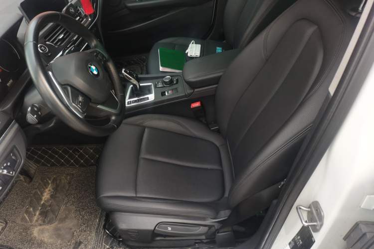 Used BMW 1 Series 2020 120i Fashion Model Left Front Seat