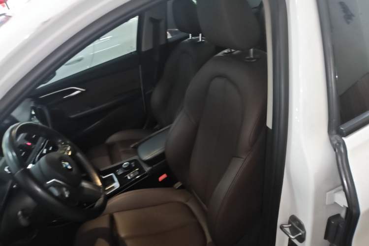 Used BMW 1 Series 2020 125i Leading Model M Sport Package Left Front Seat