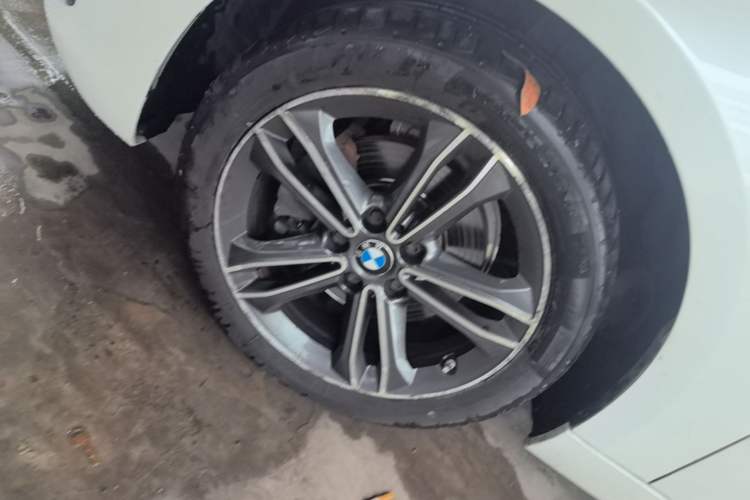 Used BMW 1 Series 2020 120i Fashion Model Left Front Wheel Hub