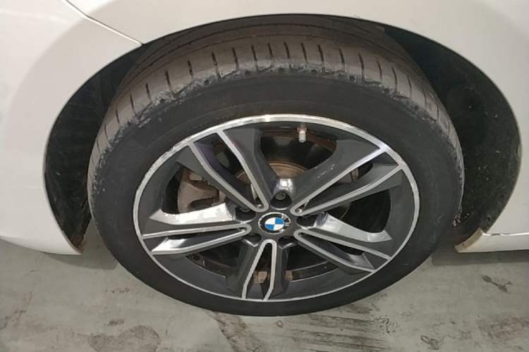 Used BMW 1 Series 2020 120i Fashion Model Left Front Wheel Hub
