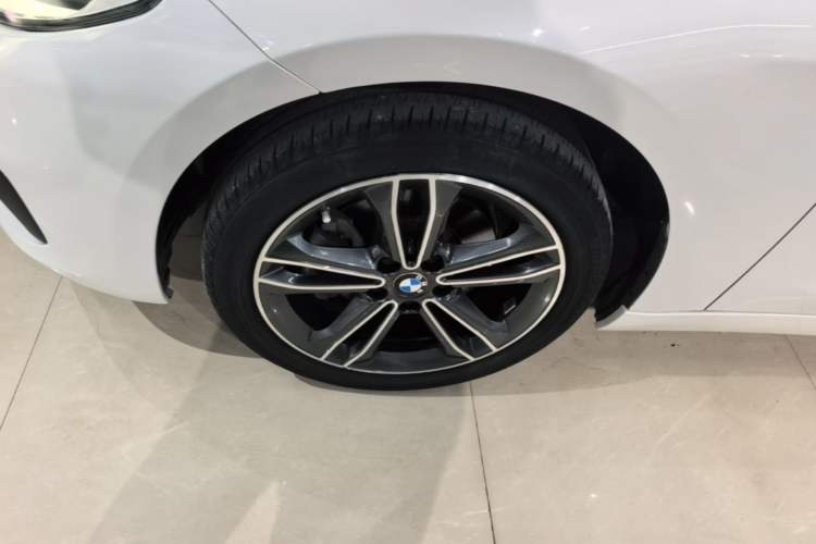 Used BMW 1 Series 2020 120i Fashion Model Left Front Wheel Hub