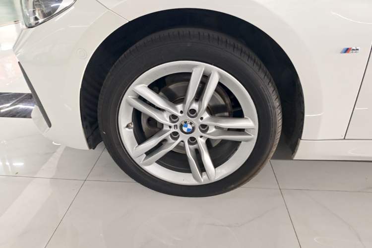 Used BMW 1 Series 2020 120i M Sport Package Left Front Wheel Hub