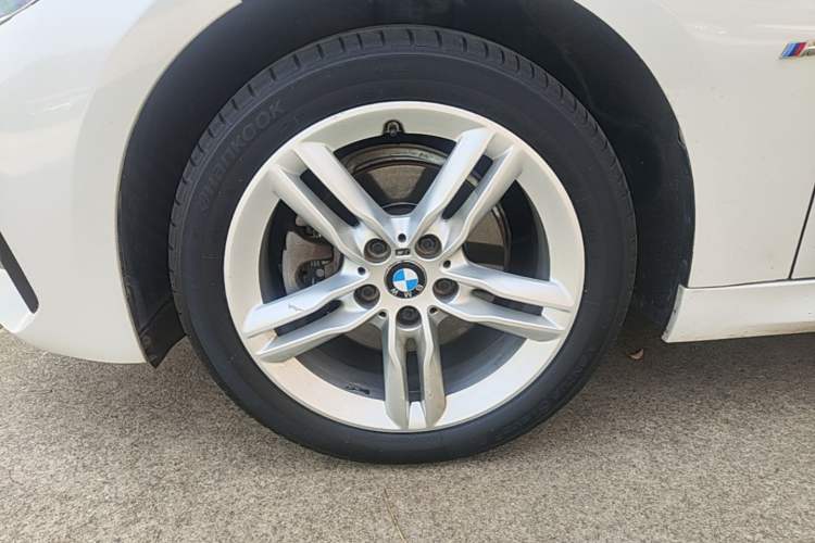 Used BMW 1 Series 2020 120i M Sport Package Left Front Wheel Hub