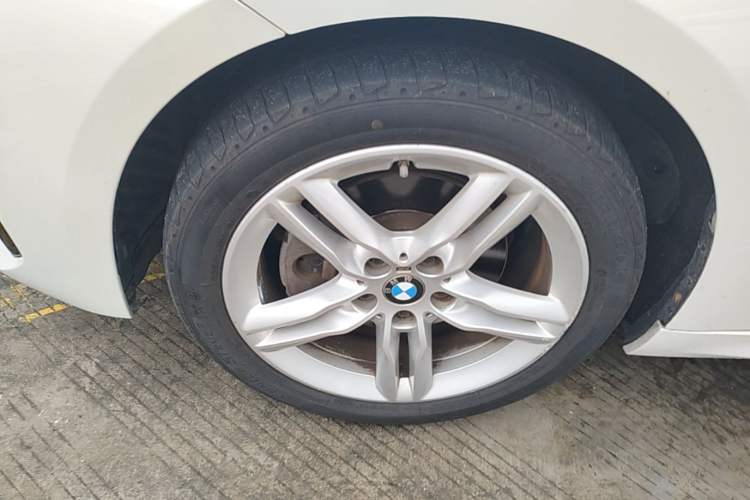 Used BMW 1 Series 2020 120i M Sport Package Left Front Wheel Hub
