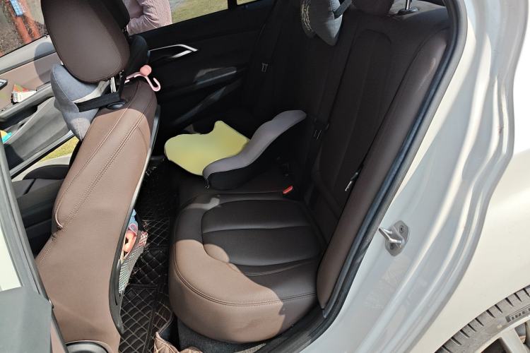 Used BMW 1 Series 2020 125i Leading Model M Sport Package Left Rear Seat