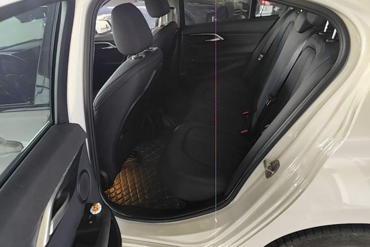 Used BMW 1 Series 2020 125i Leading Model M Sport Package Left Rear Seat
