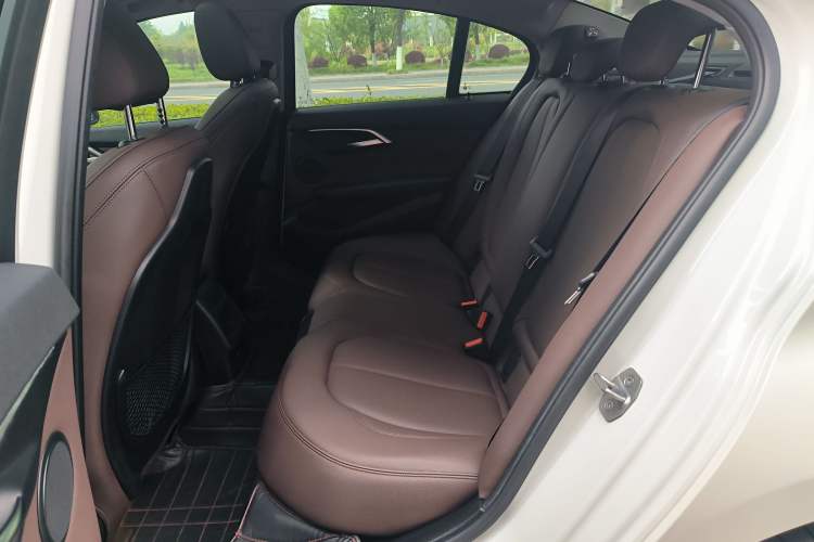 Used BMW 1 Series 2020 125i Leading Model M Sport Package Left Rear Seat