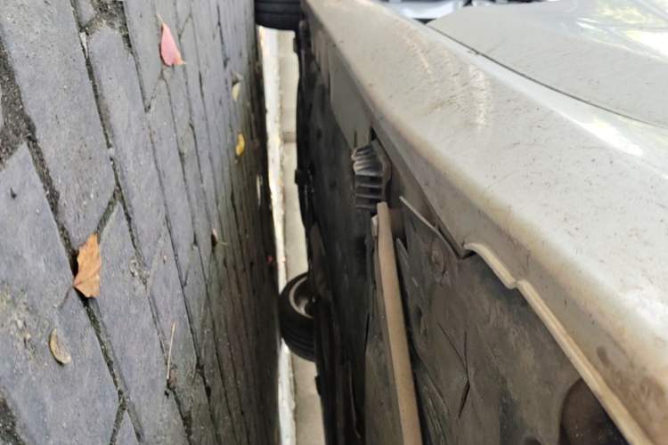 Used BMW 1 Series 2020 125i Leading Model M Sport Package Left Side Sill