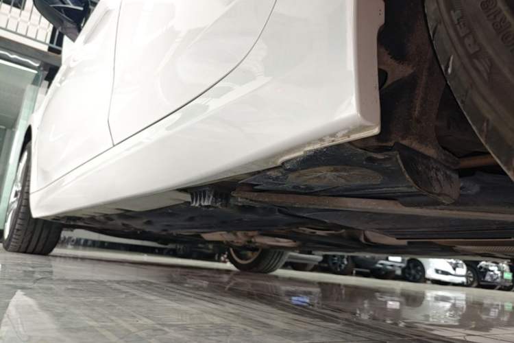 Used BMW 1 Series 2020 125i Leading Model M Sport Package Left Side Sill