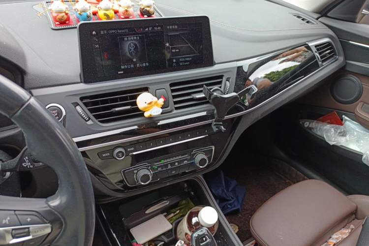 Used BMW 1 Series 2020 120i M Sport Package Odometer Close Up