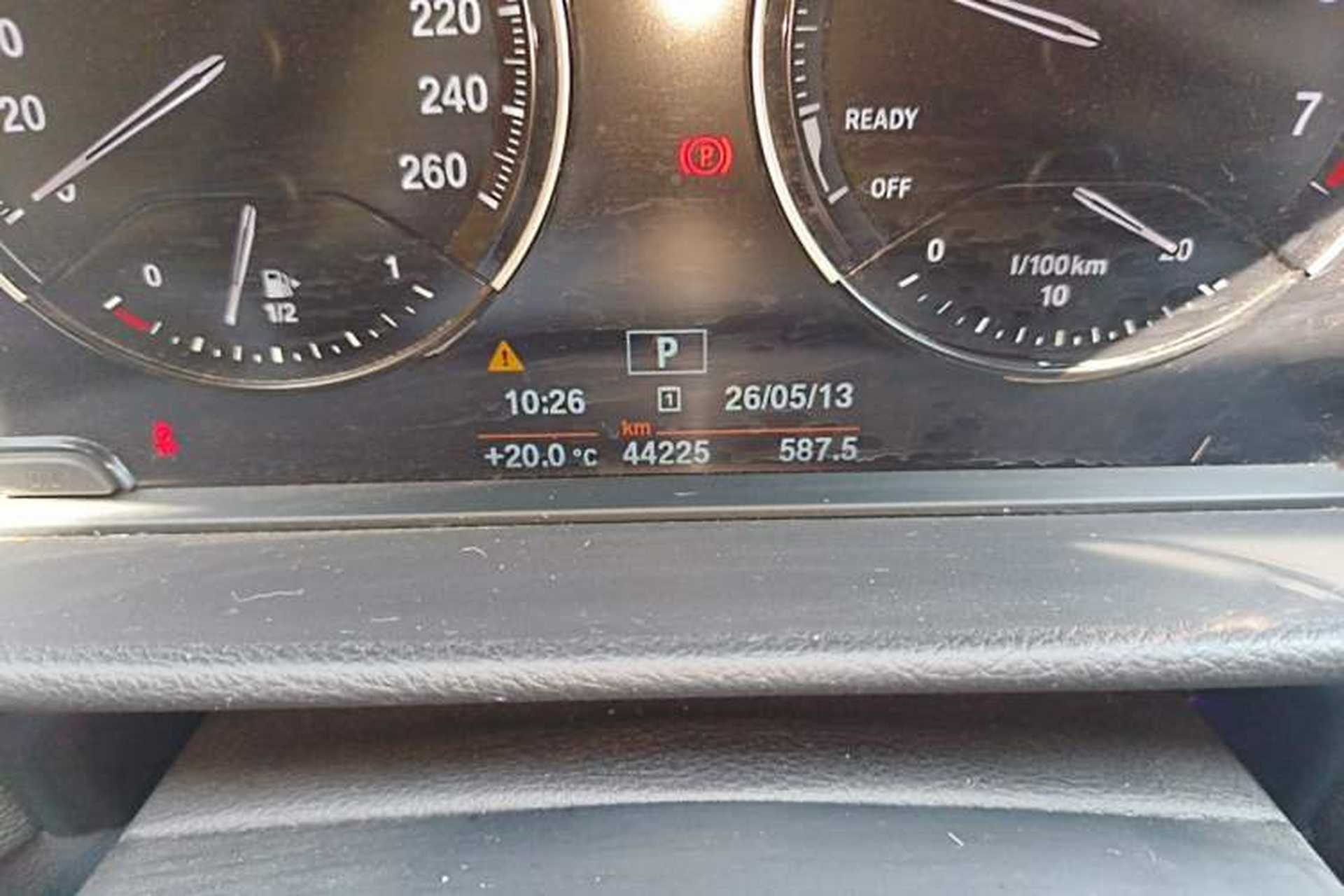 Used BMW 1 Series 2020 120i Fashion Model Odometer Close Up