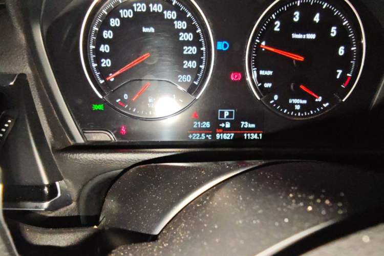 Used BMW 1 Series 2020 125i Leading Model M Sport Package Odometer Close Up