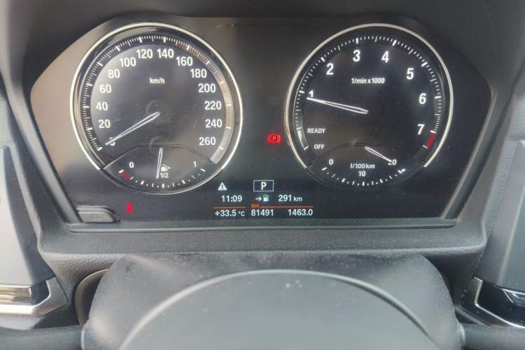Used BMW 1 Series 2020 120i M Sport Package Odometer Close Up