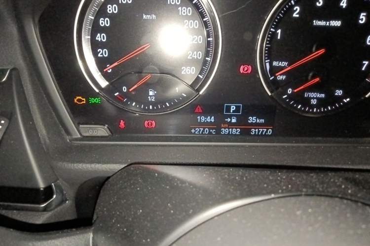 Used BMW 1 Series 2020 125i Leading Model M Sport Package Odometer Close Up