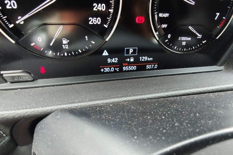 Used BMW 1 Series 2020 125i Leading Model M Sport Package Odometer Close Up