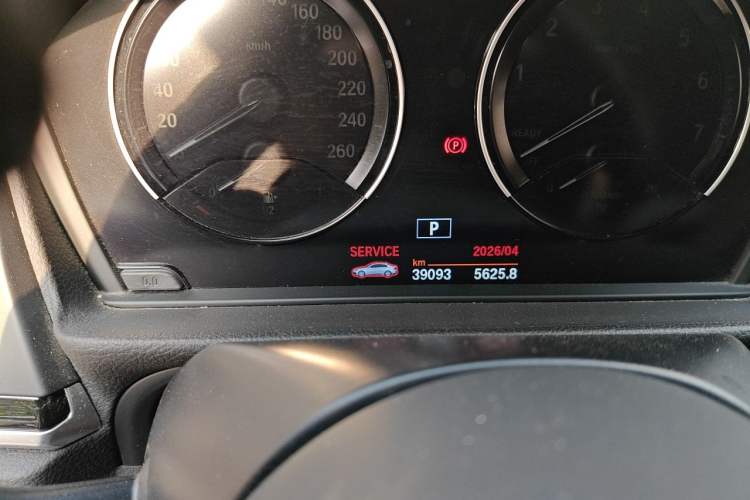 Used BMW 1 Series 2020 120i M Sport Package Odometer Close Up
