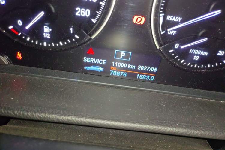 Used BMW 1 Series 2020 125i Leading Model M Sport Package Odometer Close Up